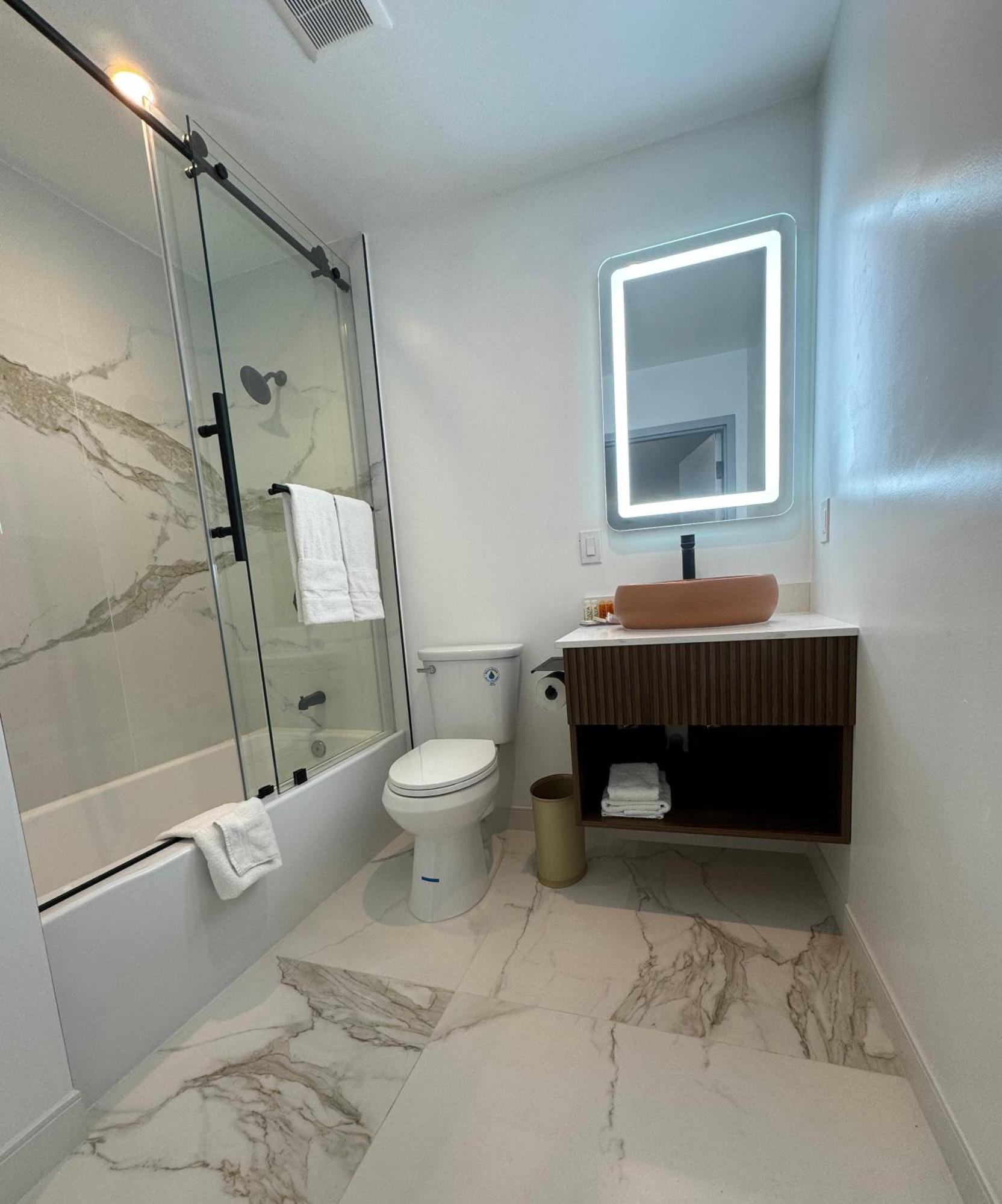 Hotel Rudra - Hollywood Los Angeles Phòng bức ảnh